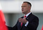 Prezident Karol Nawrocki a vlada sa sporia o neucast na rokovaniach v Bielom dome