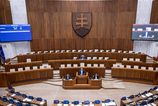 Parlament pokracuje v diskusii o konsolidacnom baliku Poslanci rok u ju uz druhy den