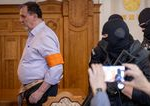 Sud prehrava rozhovory atentatnika a jeho manzelky