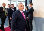 Madarska vladna strana spusta kampan proti vojnovym planom Bruselu
