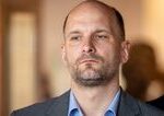 Gabor Grendel Nahradenie Uradu na ochranu oznamovatelov je pomstou Matusa Sutaja Estoka