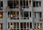 Ukrajina pri nocnych utokoch zasiahla rafinriu v Saratove