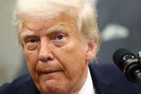Bohate cinske rodiny a mexicke kartely sabotuju Trumpa