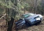 K zrazke dvoch aut nedaleko Brezna vyslali zachranarov