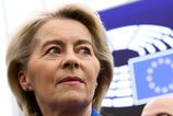 Ursula Von der Leyenova prezila dalsie odvolavanie