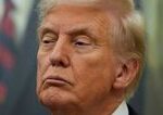Golfisti sa snaia alobami zastavi Trumpovu rekontrukciu 100 ronho ihriska