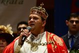 Nosil korunu s briliantmi a vital papeza zomrel romsky kral Robert I Botos