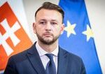 zvrat v pripade leteniek za 12 500 eur v hotovosti sutaj estok pred kauzou neutiekol prokurator zasiahol