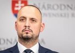 Opozicia sa snai legislativne obmedzi neleglne poplatky v zdravotnctve