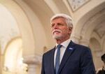 Novym sefom ceskej armady sa stal general Miroslav Hlavac Prezident Pavel varuje pred narocnym obdobim modernizacie a vojen