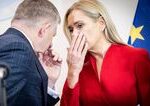 premier fico ostro kritizuje firmy chceli skracovat obedy aj matersku to by ste chceli nie som politicky samovrah