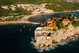 Cierna Hora sprisnuje opatrenia voci Rusku Planue zrusit bezvizovy styk a ruski turisti sa uz tak lahko nedostanu