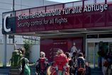 Zasah na berlinskom letisku v kufri 22 roneho muza objavili 16 kil ketaminu
