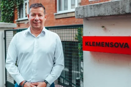 Advokát Krivák: Bohatým hovorím, aby využili vplyv a peniaze na dobré veci