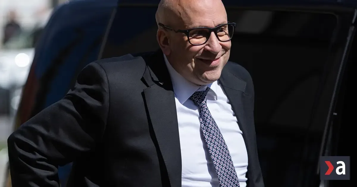 Ceny diaľničných známok zostávajú nezmenené, ministerstvo nechce vodičom zvyšovať náklady
