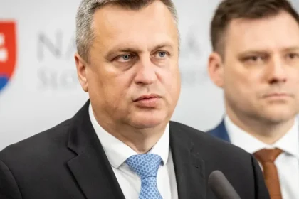 Danko: Taraba je ako malý chlapec, ktorému zobrali vedierko. Bude lákať poslancov
