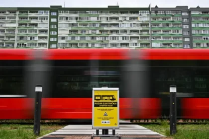 Dopravný podnik Bratislava čelí rastu nákladov na naftu, cestovné nezdražie