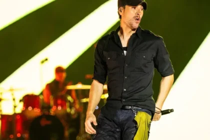 Enrique Iglesias priniesol do Bratislavy svetovú latino šou, Slovenky ho takmer vyzliekli