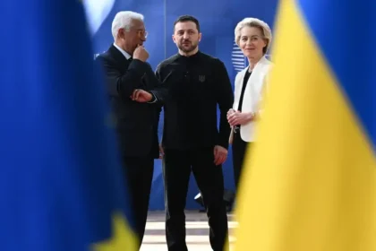 EÚ schválila pre Ukrajinu 6,1 miliardy eur, peniaze pôjdu aj na rakety pre Patriot