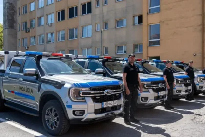 Eurofondy na Ford prepadli, policajti zostali so starou Kiou