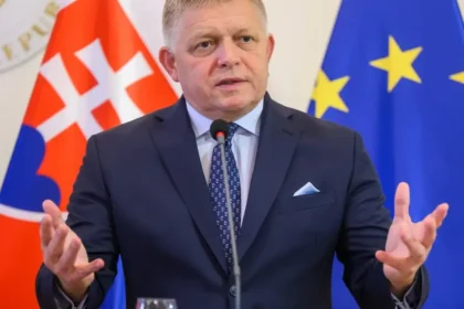 Fico nás predal. Premiér zrádza Slovensko, tvrdí prímátor Rybníček