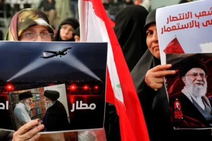 Irán po nových sankciách USA ruší lety, problémy hlásia aj susedia