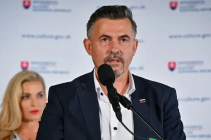 Líder progresívcov: Machala má skončiť v Rade STVR. Nikoho nezaujíma, tvrdí šéf Hlasu