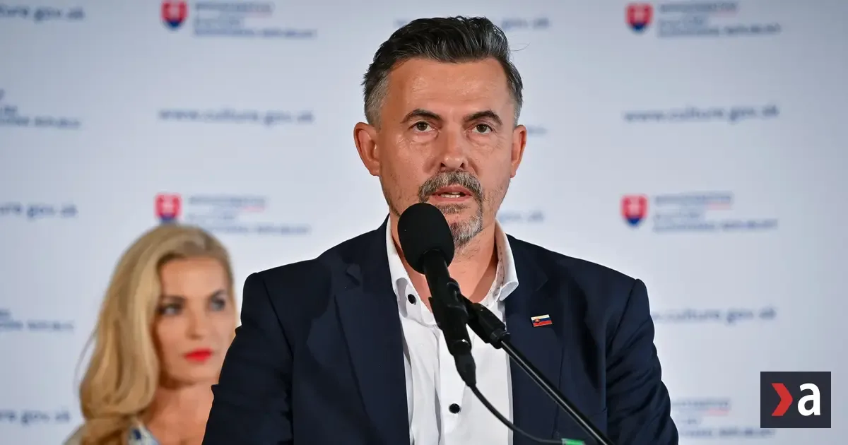 Líder progresívcov: Machala má skončiť v Rade STVR. Nikoho nezaujíma, tvrdí šéf Hlasu