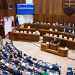 Maratón v parlamente: Národná rada začala prvú schôdzu po lete, na programe je 295 bodov