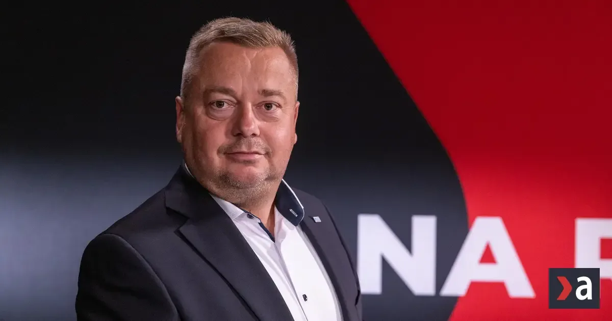 Migráciu potrebujeme, inak ekonomika skolabuje a firmy odídu, tvrdí Hošták