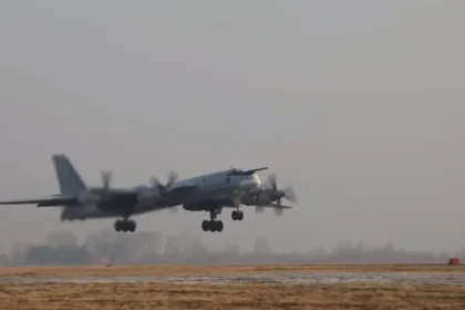 Na ruskom Ďalekom východe havaroval strategický bombardér, pri nehode zahynulo šesť ľudí