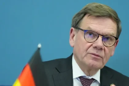 Nemecko nevyhovie Trumpovi. Z ICC nevystúpi