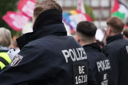 Nemecko zatklo Sýrčana pre vojnové zločiny. Popravil troch Asadových agentov