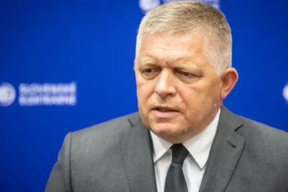 Od októbra budú mať palivá obmedzenú maržu na 10 centov