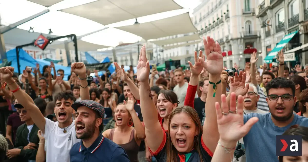 Po protestoch sa 87-ročná Madriďanka môže vrátiť do bytu