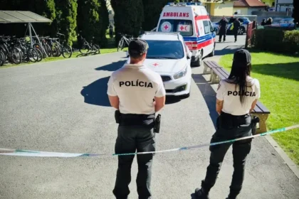 Polícia prešetruje incident v škole v Staškove, nariadila domovú prehliadku