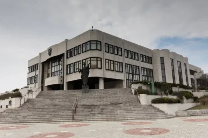 Poslanci začali utorkovú schôdzu diskusiou o Vízií Slovensko 2040