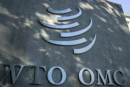Rozdelený svet by stál bilióny. WTO varuje pred obchodnou vojnou