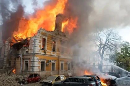 Ruské bomby zasiahli školu v Sumách počas vyučovania. Deti prežili len vďaka úkrytu