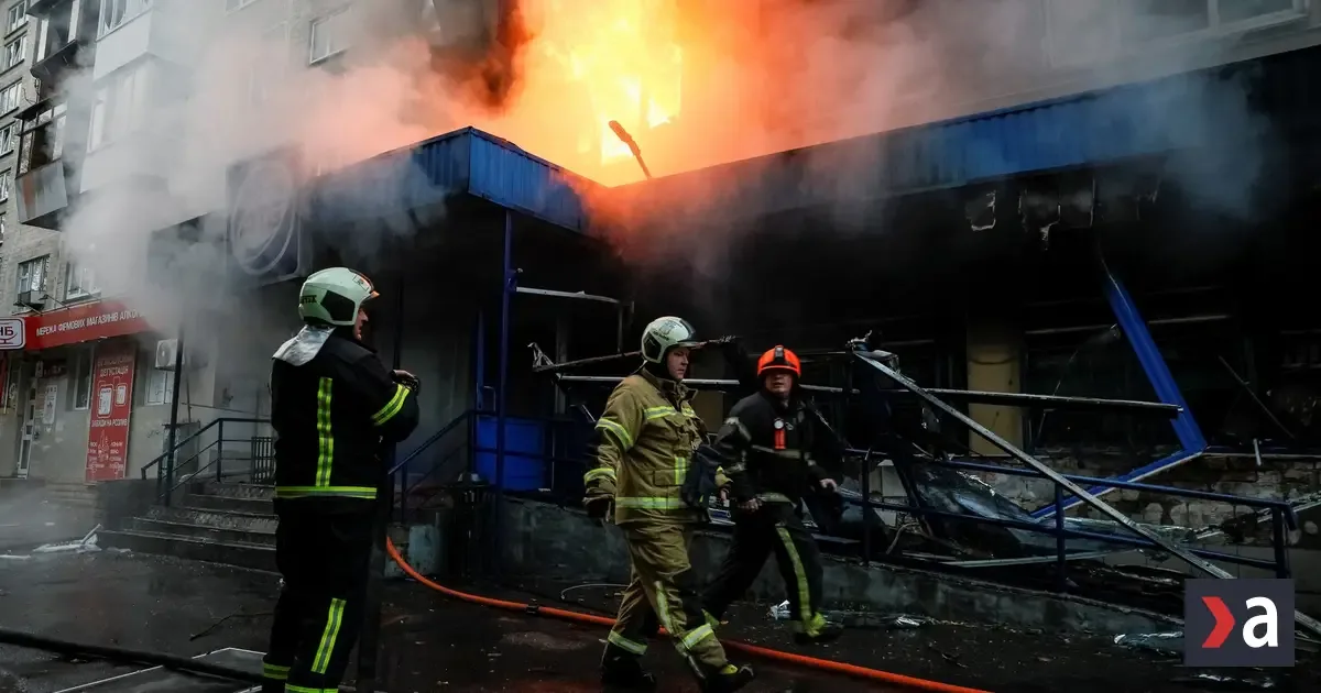 Ruské útoky si na Ukrajine vyžiadali ďalšie obete, Zelenskyj žiada prísnejšie sankcie