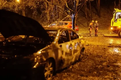 Ruský útok na Kyjev: rakety zabíjali, zasiahnutá aj pôrodnica