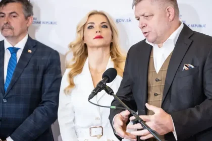 Šimkovičová zariadila Machalovi plat vyšší než ona, takmer ako Fico