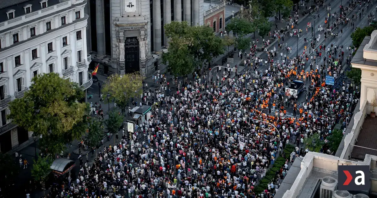 Španielsko zachvátila bytová kríza. Vysťahovanie seniorky vyvolalo masové protesty