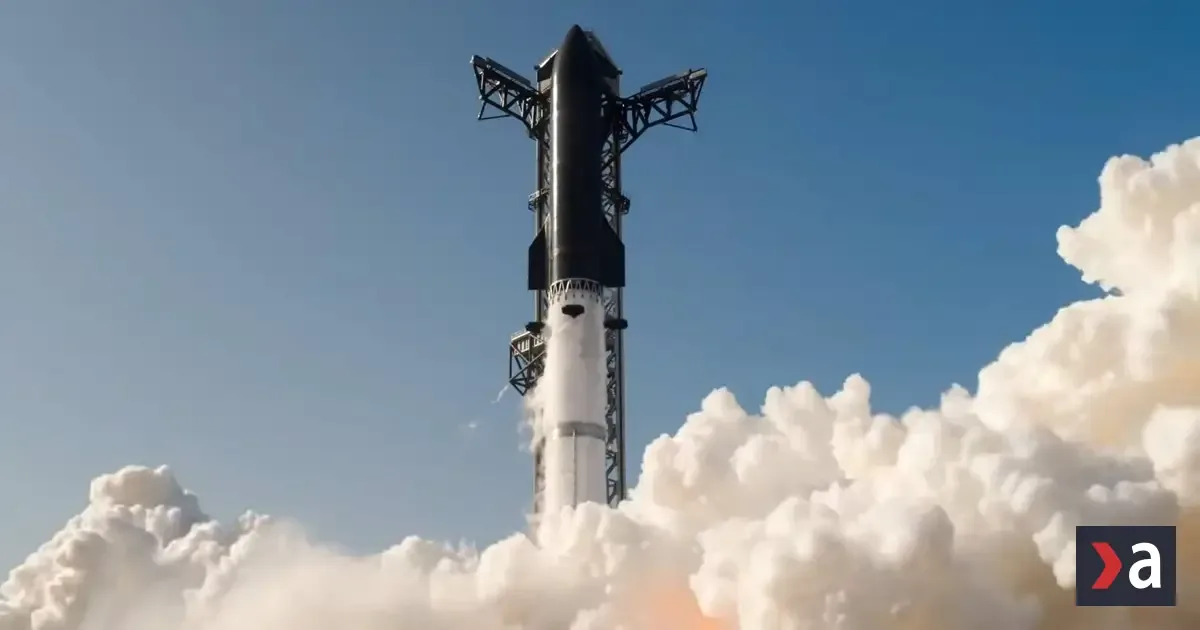 Superťažká raketa Starship prvýkrát dosiahla obežnú dráhu Zeme, obletí ju šesťkrát