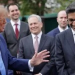Trump nechá technologické firmy regulovať AI samy. Dohoda nebude záväzná
