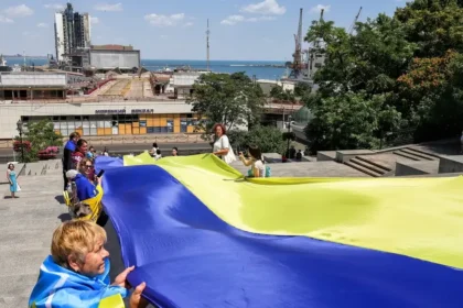 Ukrajinský vojak a civilista pašovali brancov. Pýtali tisíce dolárov