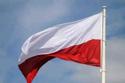 Útok nožom v poľskom kláštore: Počas omše zomreli dvaja kňazi