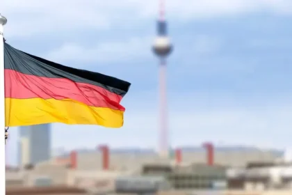 V Düsseldorfe protestovalo 20-tisíc ľudí proti AfD a pravicovému extrémizmu