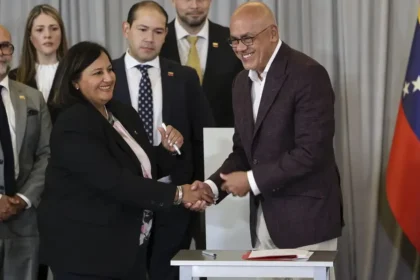 Venezuela prepustila desiatky politických väzňov, rokovania priniesli výsledky