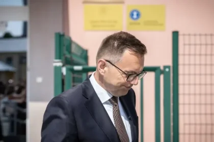 Andrej Danko ukončil kariéru Petra Kažimíra v NBS